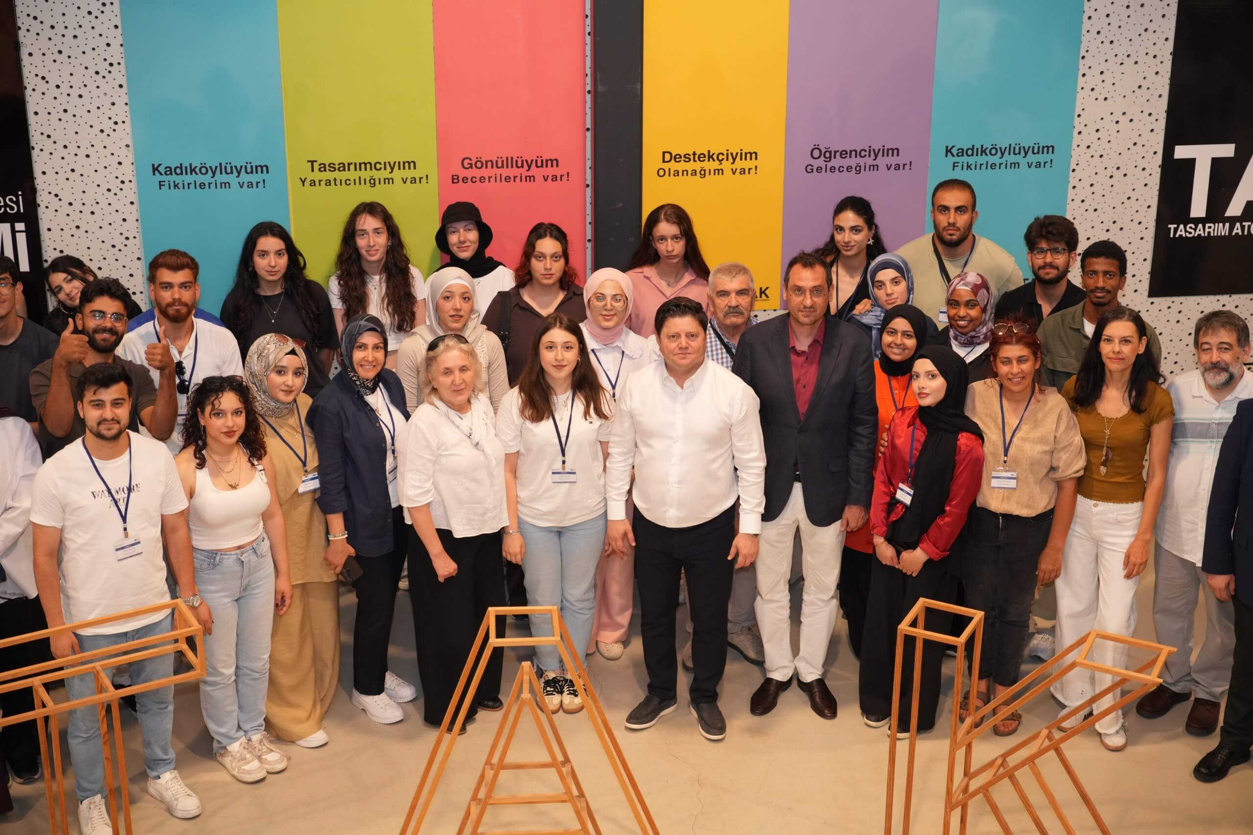 Mimarlık öğrencileri Kadıköy’deki stajlarını tamamladı